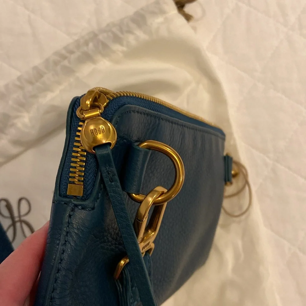 Hobo Fern Slim Belt Bag - Picture 7 of 9